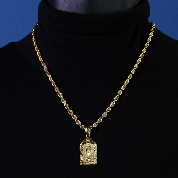14k Choker Mary Necklace Gold Pendant - Picture 1 of 5